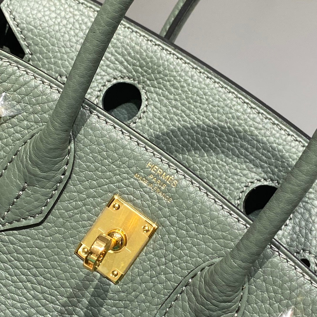 HM BIRKIN 20CM VERT AMANDE TOGO CUIR QUINCAILLERIE DORÉE