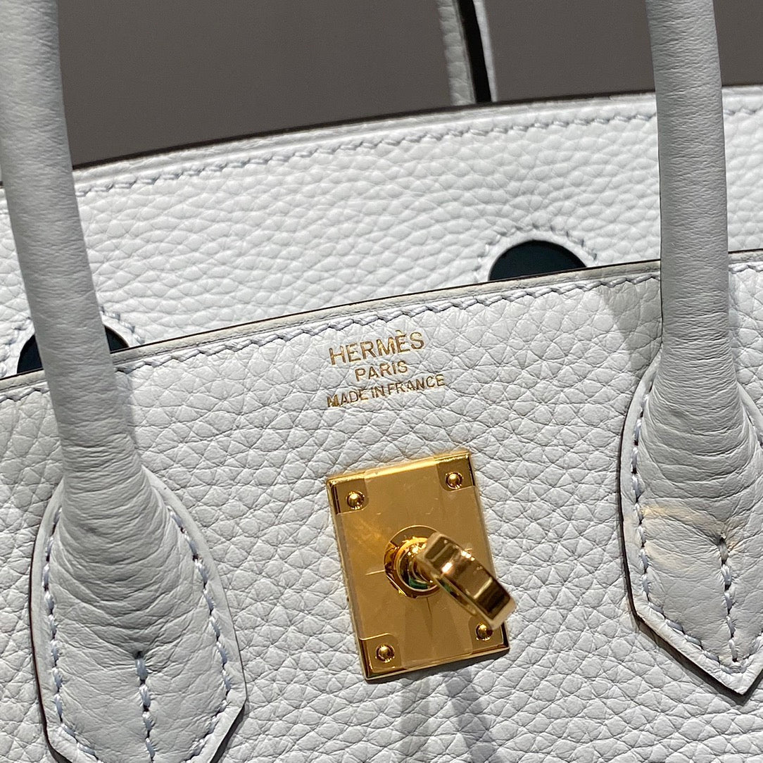 Sac HM Birkin 20 cm en cuir Togo bleu pâle et accastillage doré