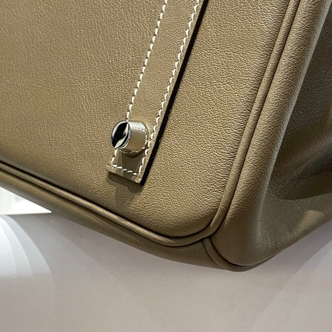 SAC À BANDOULIÈRE HM BIRKIN 29 CM CUIR SWIFT GRIS ÉLÉPHANT QUINCAILLERIE ARGENTÉE