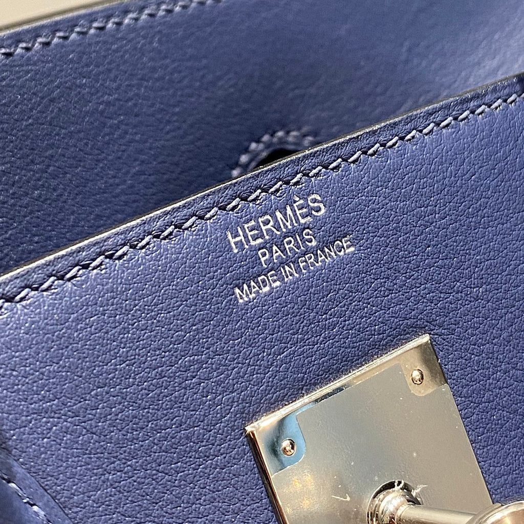 SAC À BANDOULIÈRE HM BIRKIN 29 CM EN CUIR SWIFT BLEU PROFOND ET QUINCAILLERIE ARGENTÉE