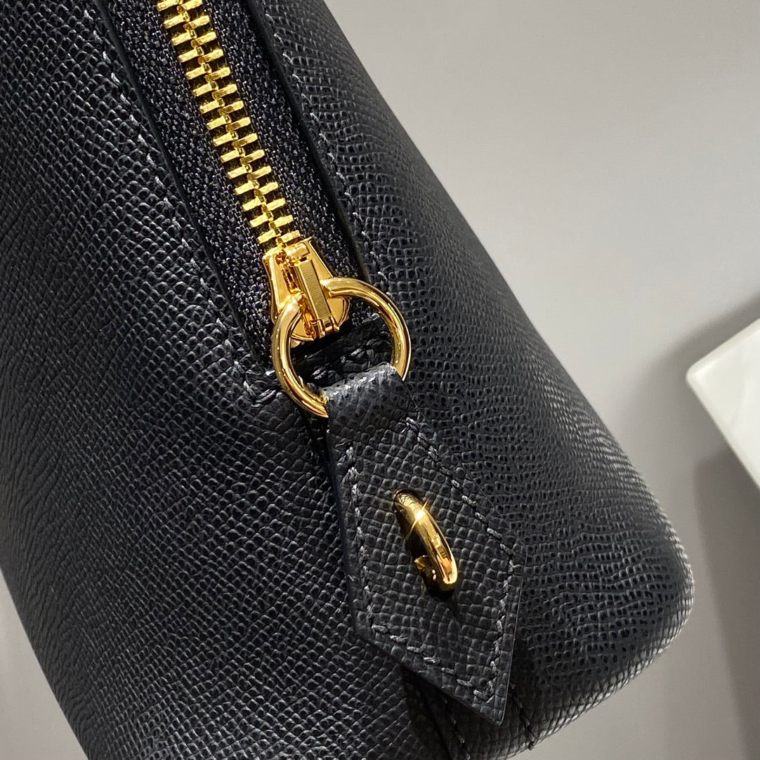 HM BOLIDE 25 CUIR EPSOM NOIR QUINCAILLERIE DORÉ 237381