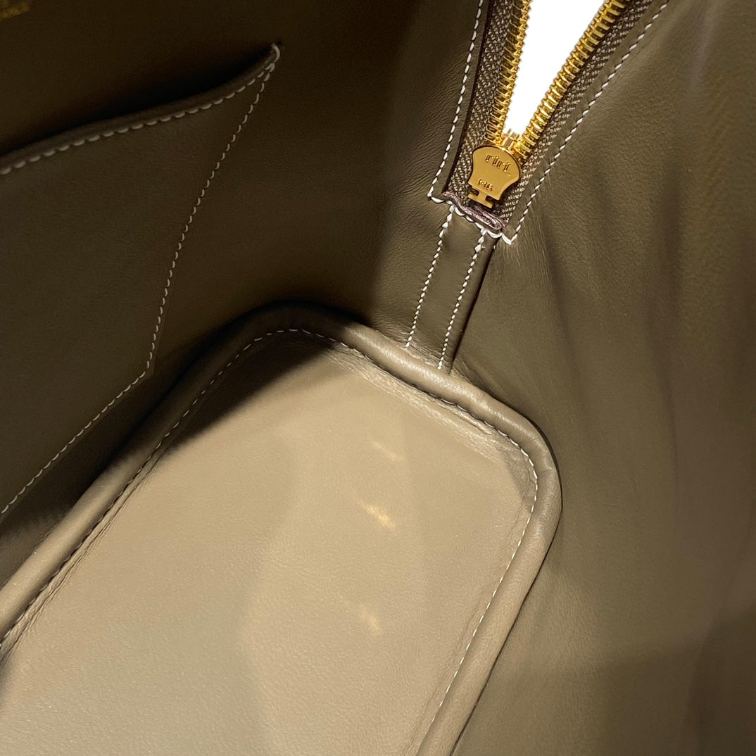 HM BOLIDE 25 MARRON PASTEL CUIR EPSOM QUINCAILLERIE DORÉ 237387