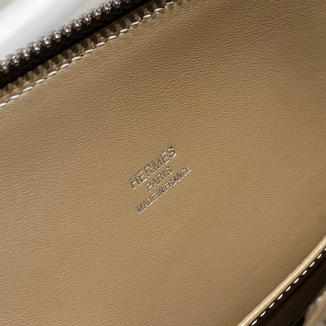 HM BOLIDE 25 MARRON PASTEL CUIR EPSOM QUINCAILLERIE ARGENTÉE 237392