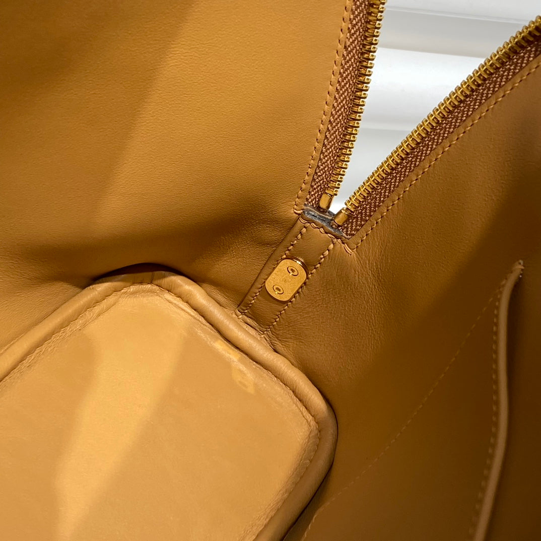 HM BOLIDE 25 CUIR EPSOM CAMEL QUINCAILLERIE DORÉ 237418