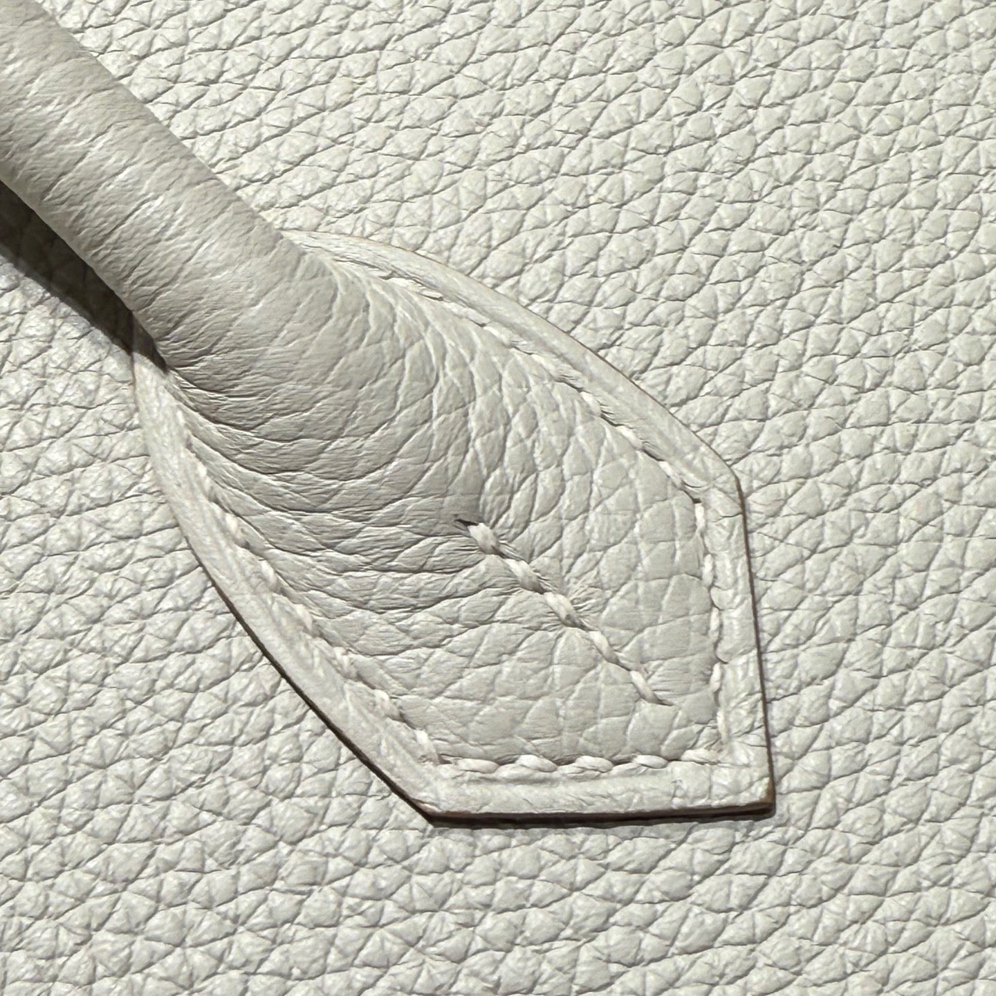 HM BIRKIN 25CM CUIR TOGO BLANC QUINCAILLERIE ARGENTÉE 237490