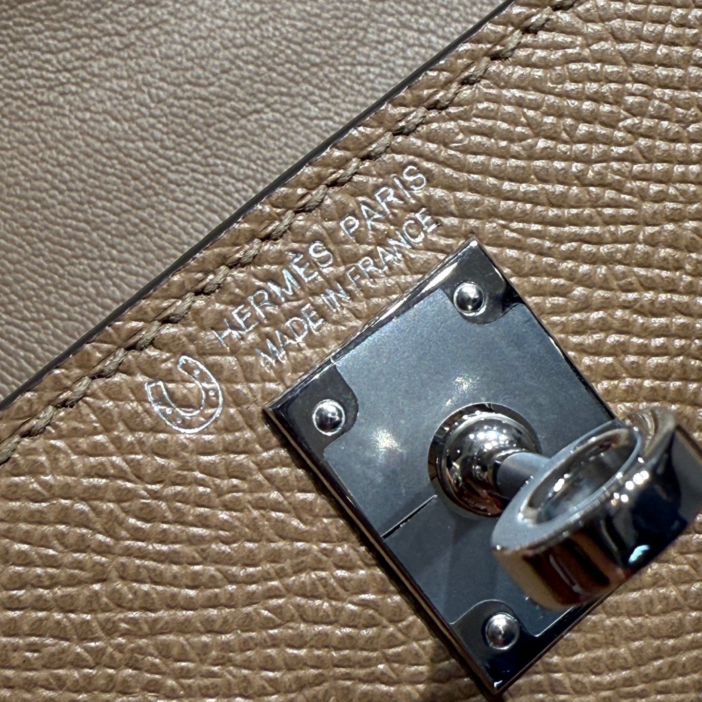 HM MINI KELLY 19 SEPIA EPSOM 243145
