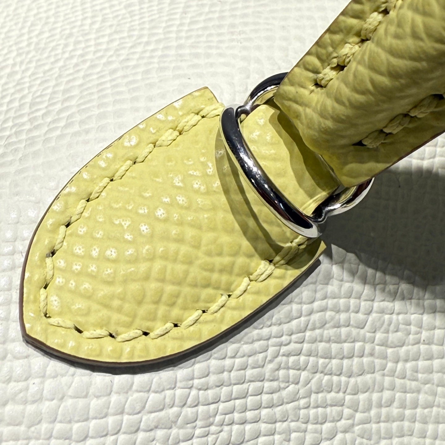 HM MINI KELLY 19 MILK-SHAKE BLANC EPSOM 243206