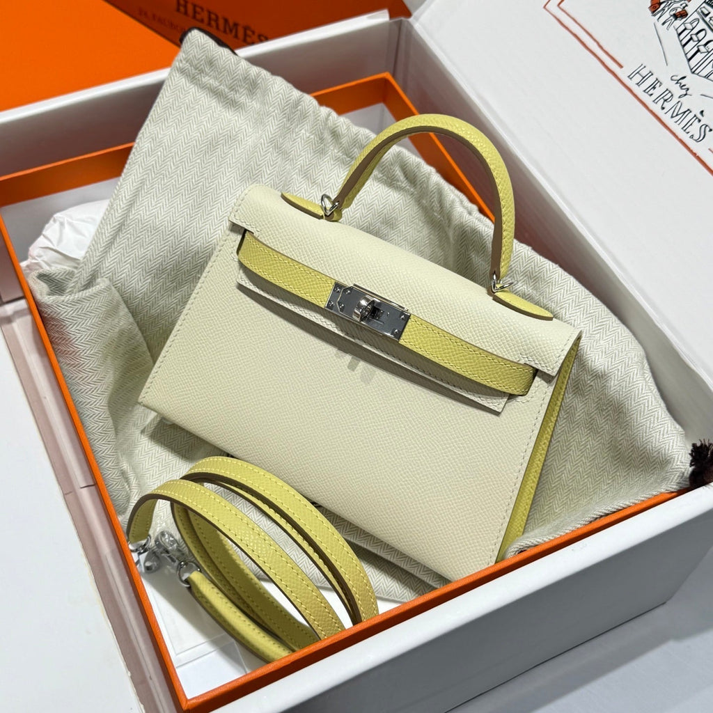 HM MINI KELLY 19 MILK-SHAKE BLANC EPSOM 243206