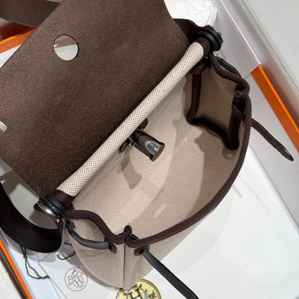 HM MINI HERBAG BOUCLE ARGENTÉE 20 TOILE BEIGE ET CUIR DE VACHE HUNTER 243241