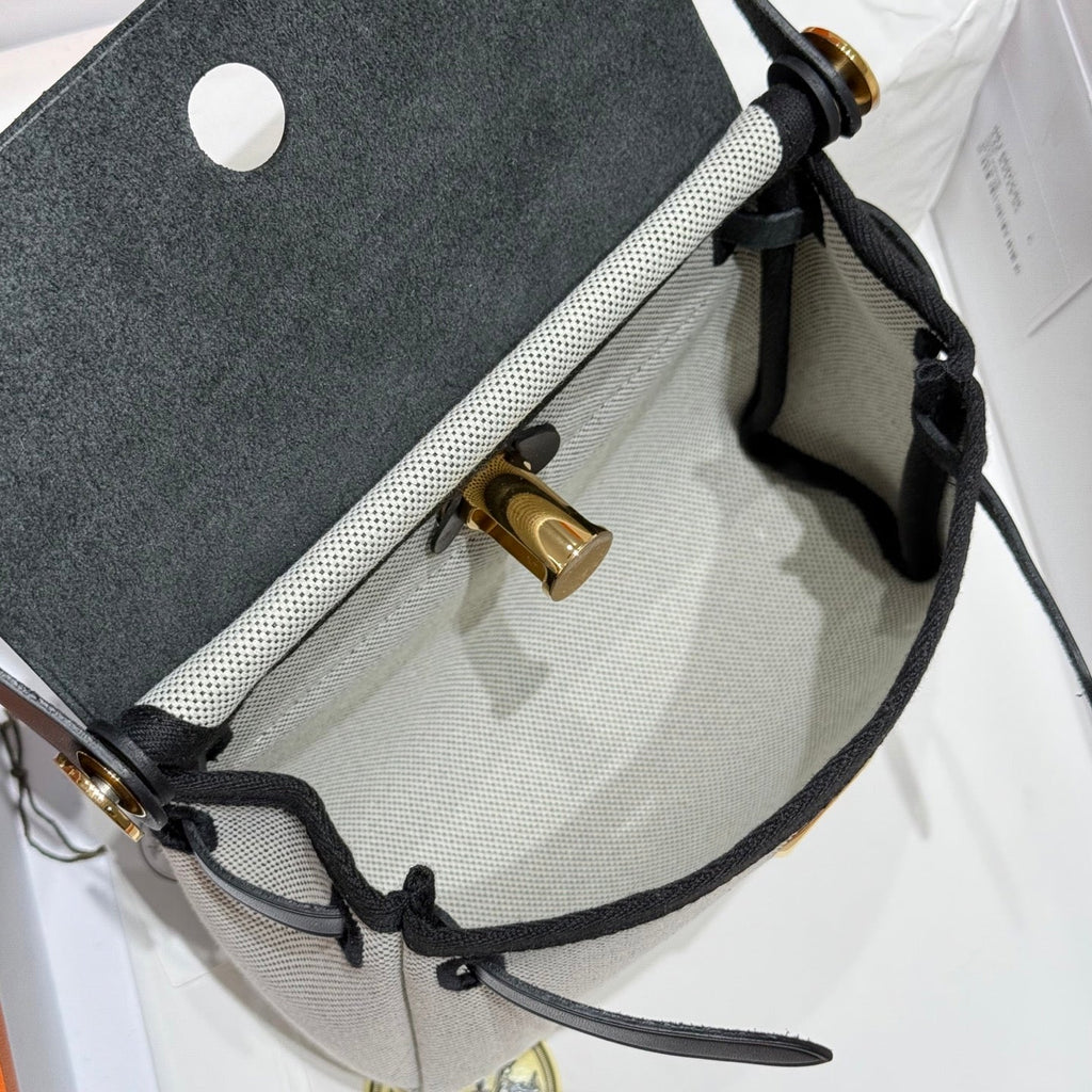 HM MINI HERBAG BOUCLE DORÉE 20 TOILE BLANCHE ÉCRU ET CUIR DE VACHE HUNTER 243226