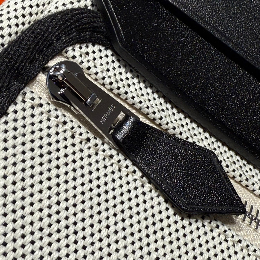 HM MINI HERBAG BOUCLE ARGENTÉE 20 TOILE BLANCHE ÉCRU ET CUIR DE VACHE HUNTER 243231