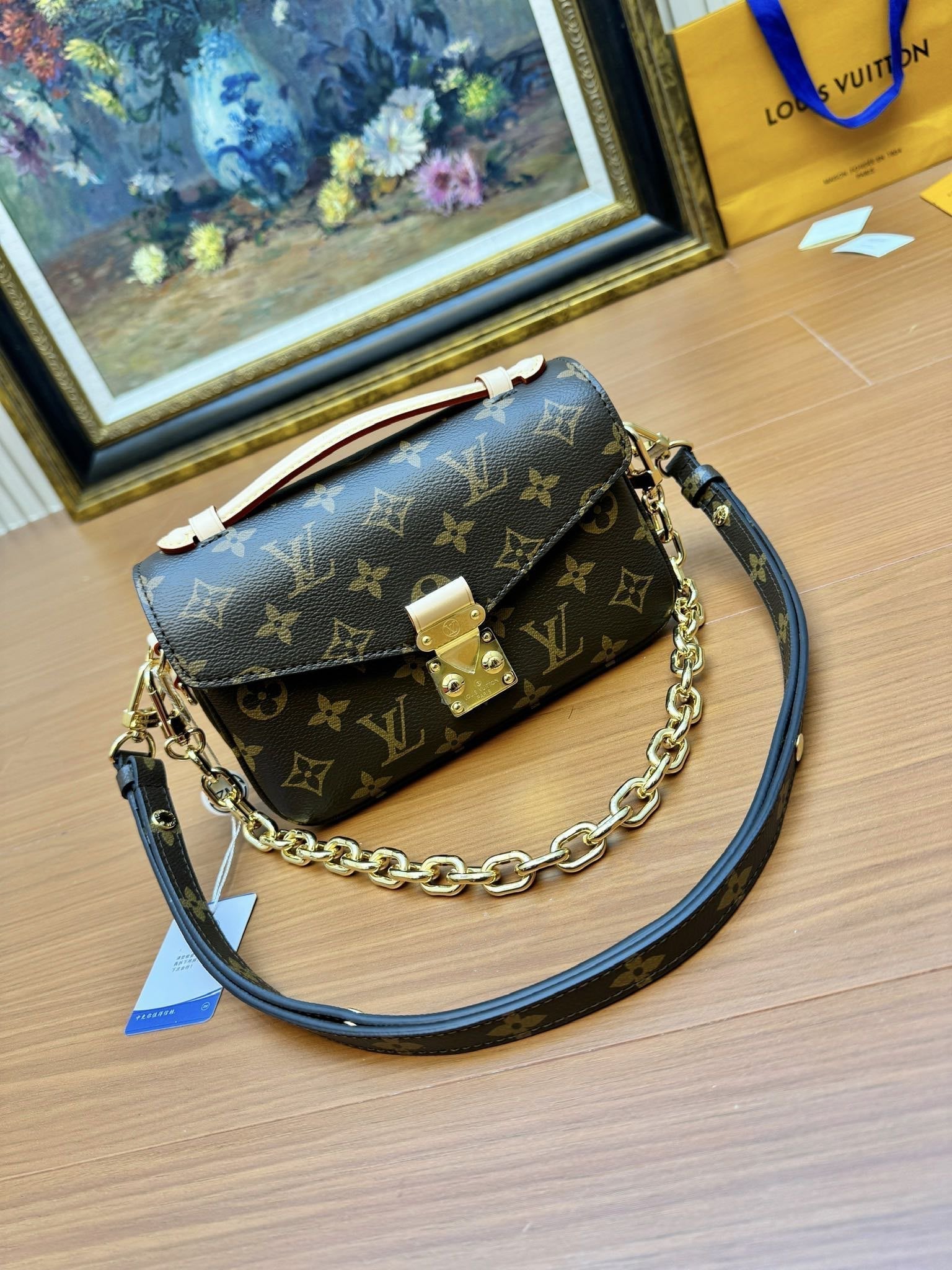 LV POCHETTE METIS EAST WEST MARRON MONOGRAMME TOILE 206021