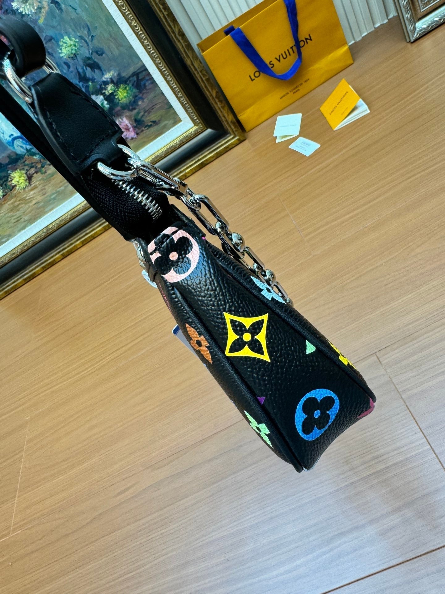 LV X TM POCHETTE ACCESSOIRES 22CM TOILE MONOGRAMME 206016