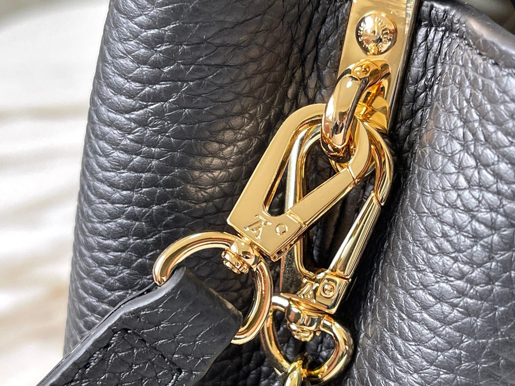 CAPUCINES MINI 21 BLACK TAURILLON LEATHER GOLD HARDWARE