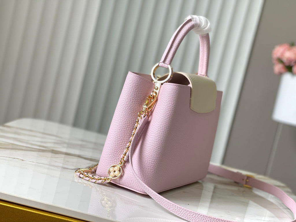 CAPUCINES MM 31.5 PINK TAURILLON LEATHER GOLD HARDWARE
