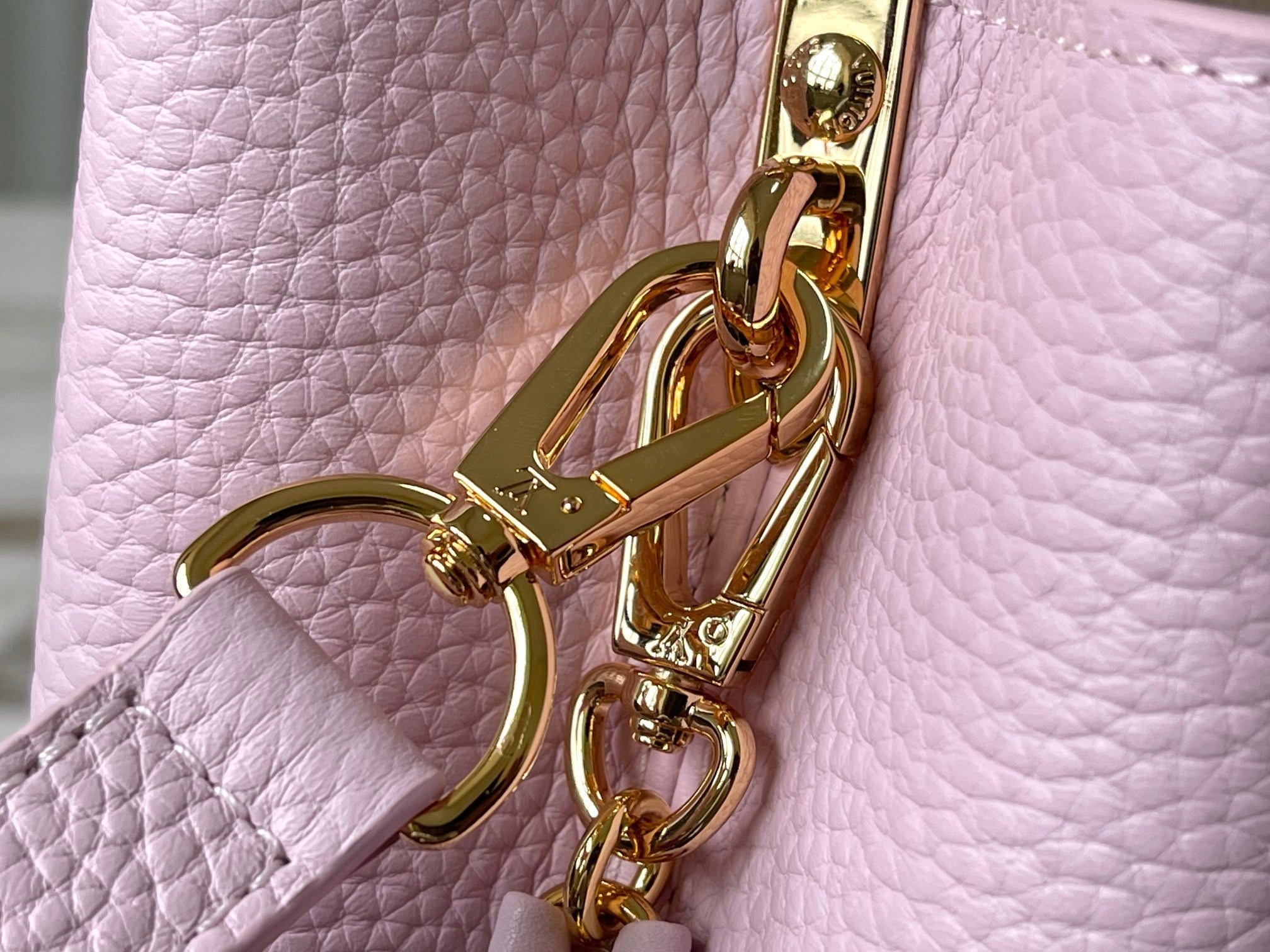 CAPUCINES BB 27 CUIR TAURILLON ROSE QUINCAILLERIE DORÉ