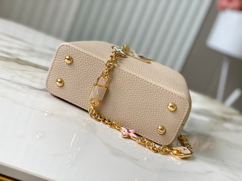 CAPUCINES MINI 21 BEIGE BLEU NUAGE CUIR TAURILLON QUINCAILLERIE DORÉ