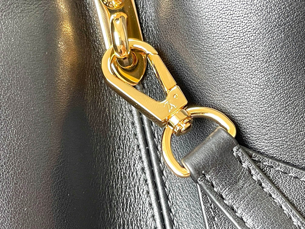 CAPUCINES GM 38CM CUIR TAURILLON NOIR