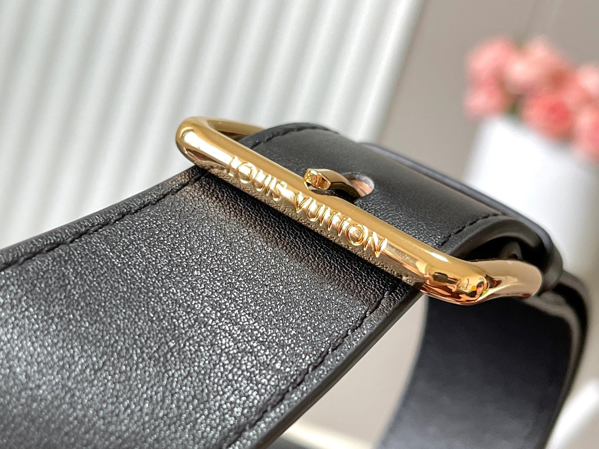 CAPUCINES GM 38CM CUIR TAURILLON NOIR
