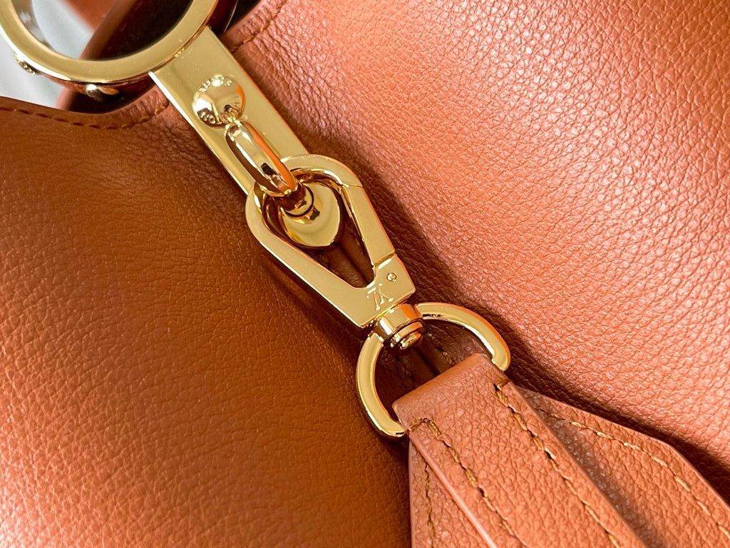 CAPUCINES GM 38CM CUIR TAURILLON MARRON ORANGE