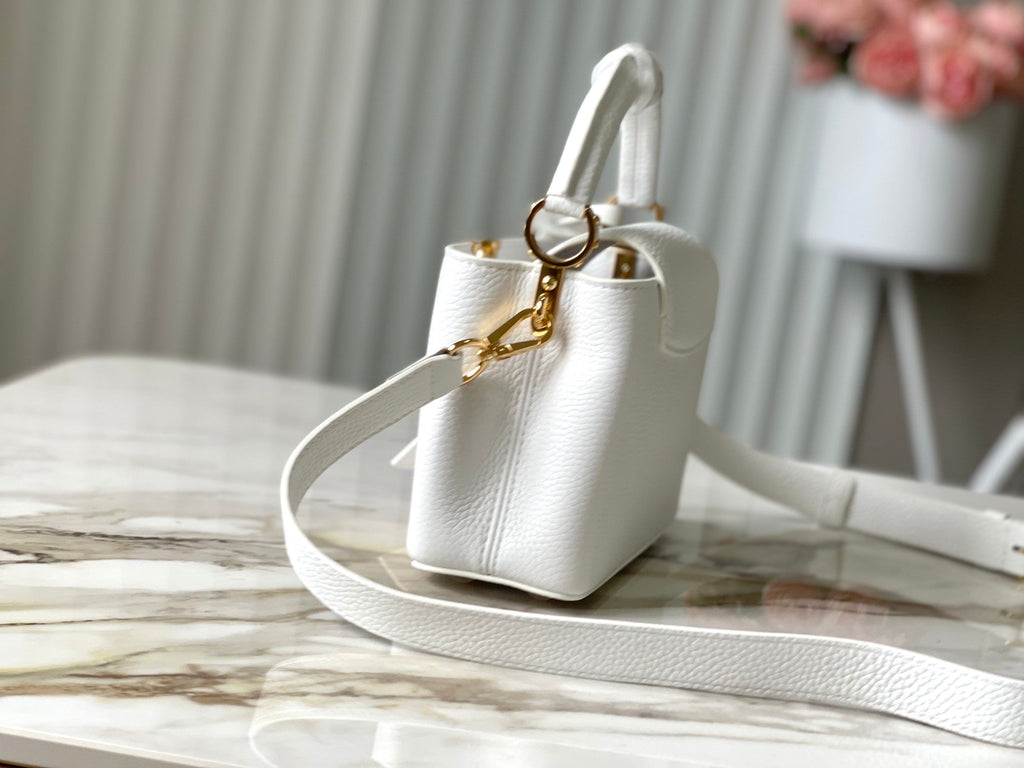 CAPUCINES MINI 21 EN QUINCAILLERIE OR TAURILLON BLANC