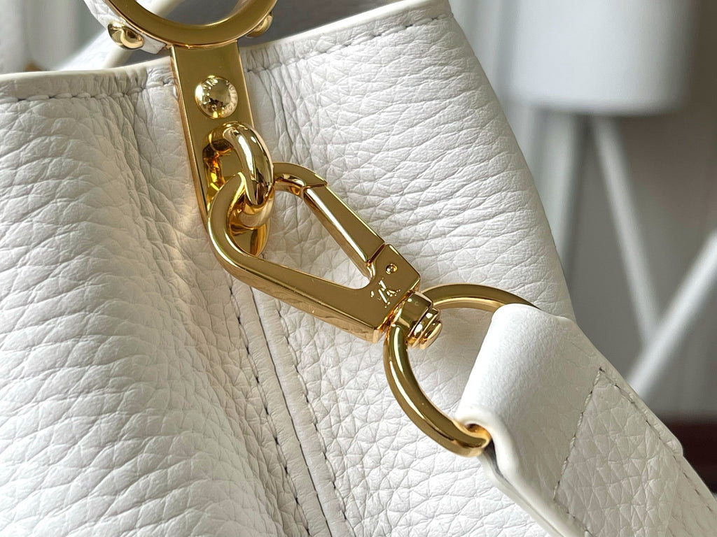 CAPUCINES MINI 21 EN QUINCAILLERIE OR TAURILLON BLANC