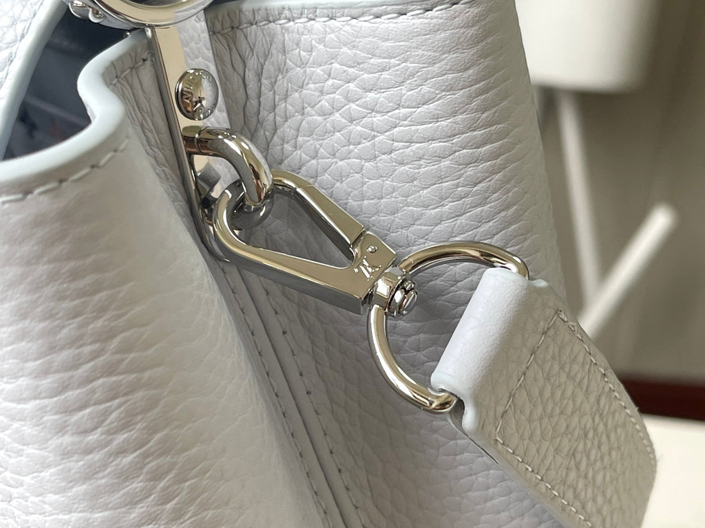 CAPUCINES BB 27 EN GRIS CHROME QUINCAILLERIE ARGENT TAURILLON