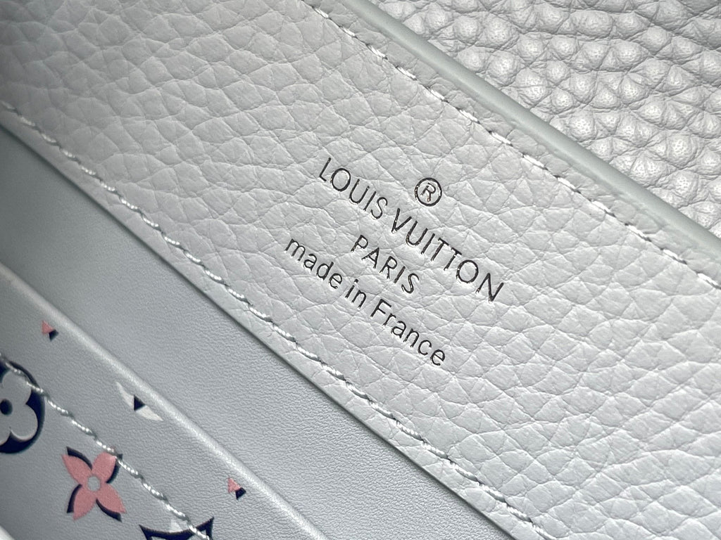 CAPUCINES MINI 21 EN GRIS CHROME QUINCAILLERIE ARGENT TAURILLON