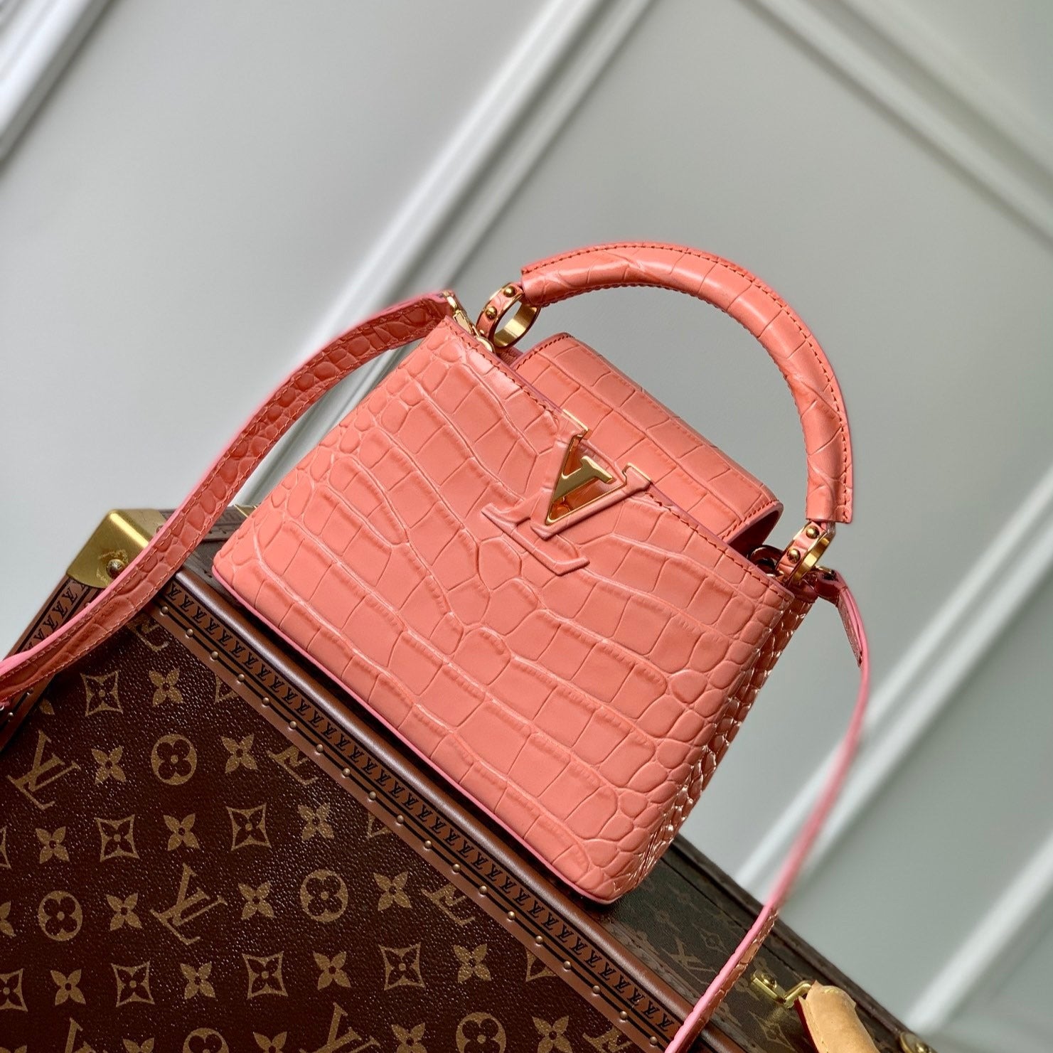 CAPUCINES MINI 21 CUIR DE VEAU EMBOSSÉ CROCODILE ROSE ORANGE ACIER DORÉ
