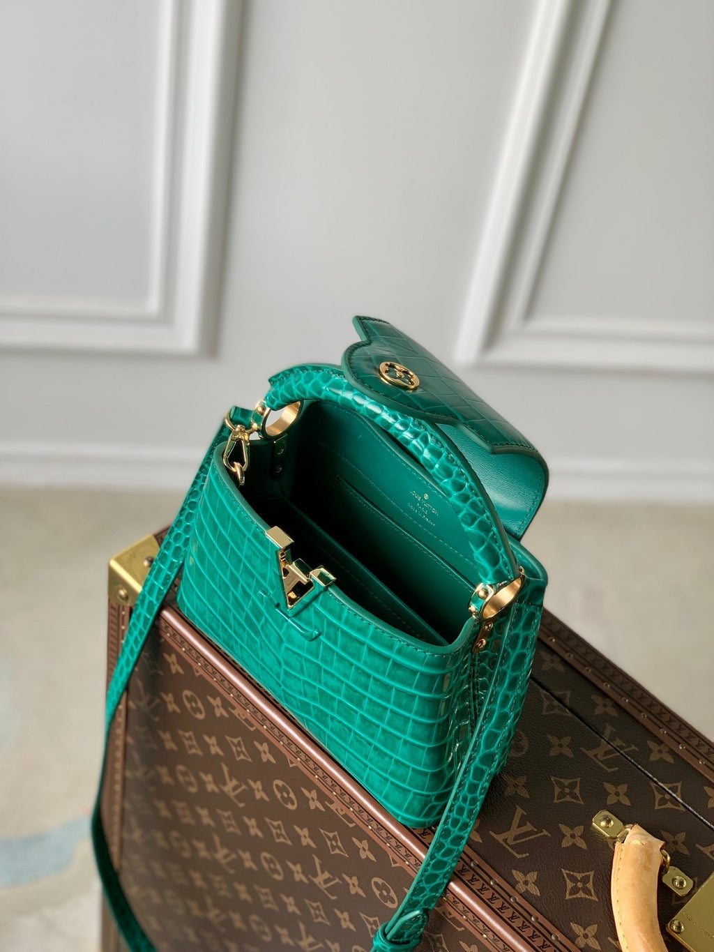 CAPUCINES MINI 21 CUIR DE VEAU VERT EMBOSSÉ CROCODILE QUINCAILLERIE DORÉE