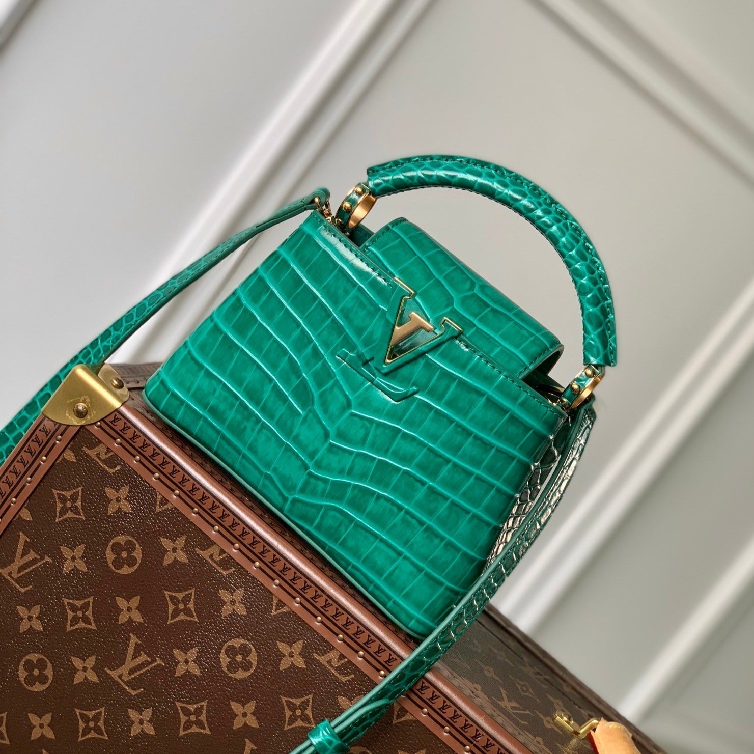 CAPUCINES MINI 21 CUIR DE VEAU VERT EMBOSSÉ CROCODILE QUINCAILLERIE DORÉE