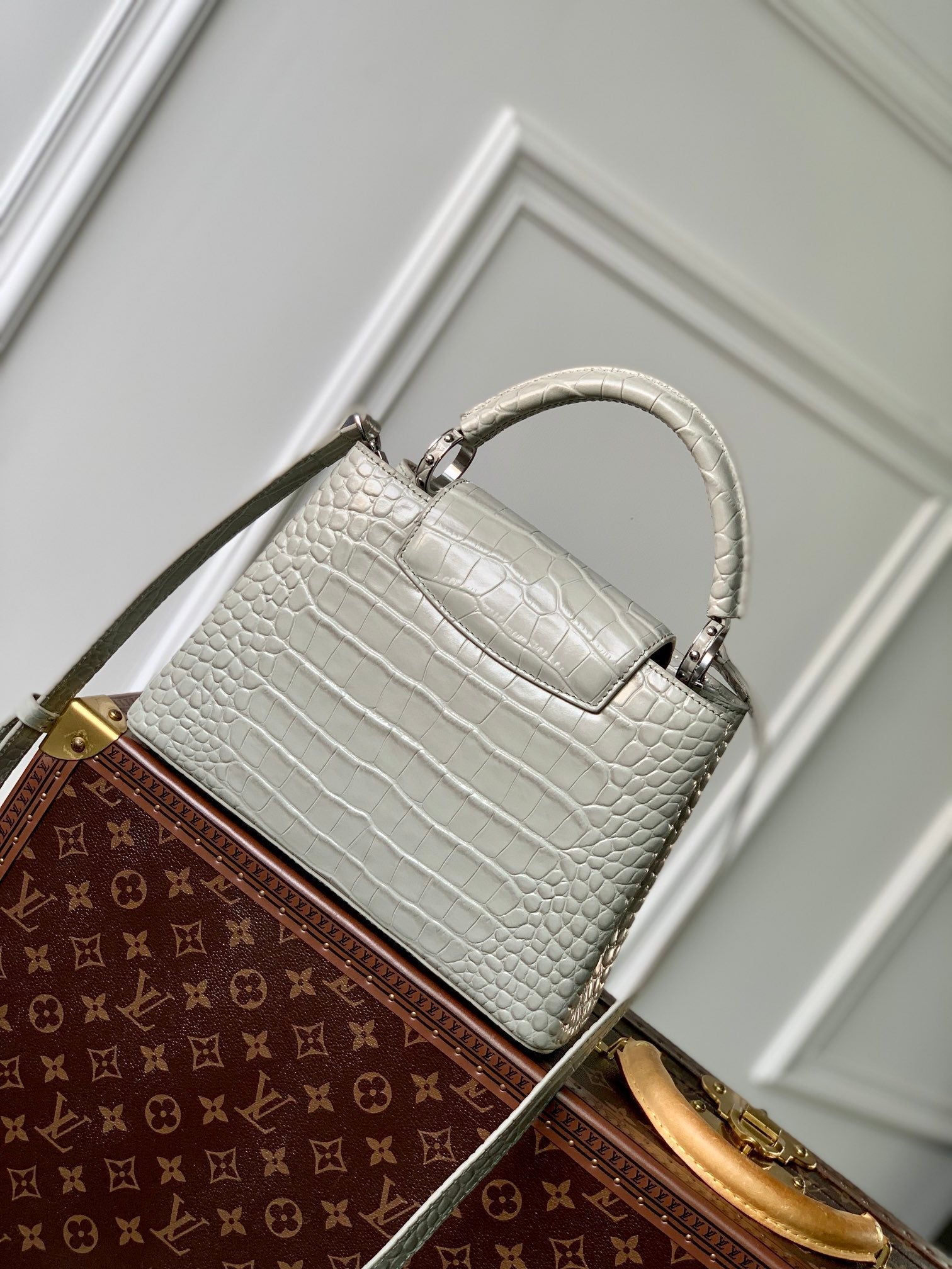 CAPUCINES BB 27 GRIS TAURILLON ARGENT QUINCAILLERIE