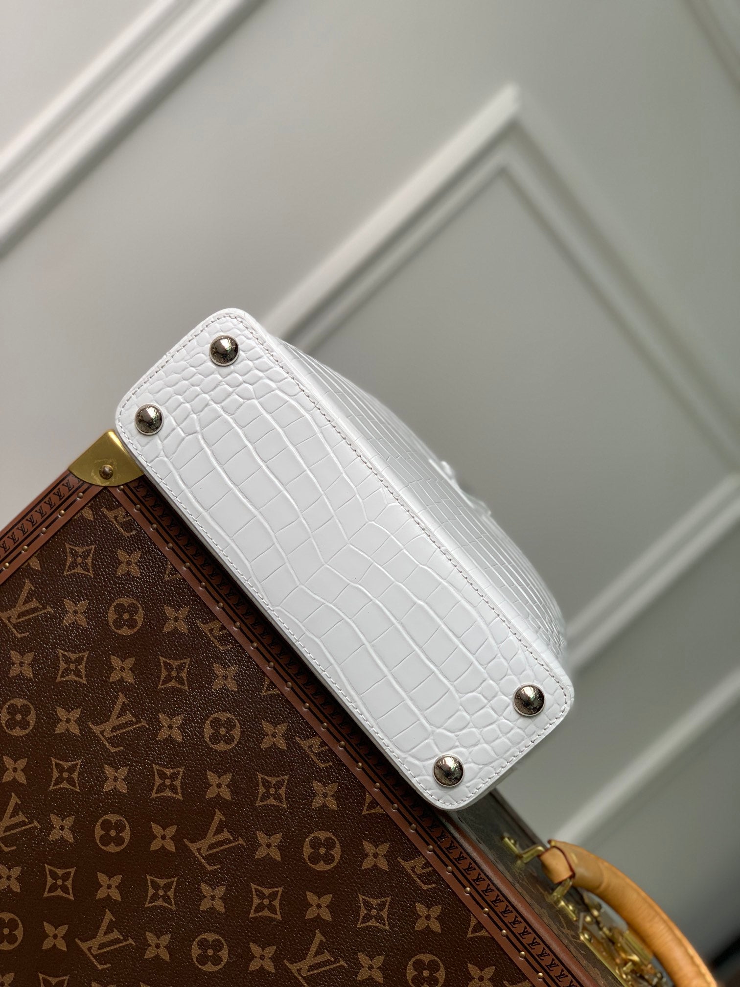 CAPUCINES BB 27 BLANC TAURILLON QUINCAILLERIE ARGENT