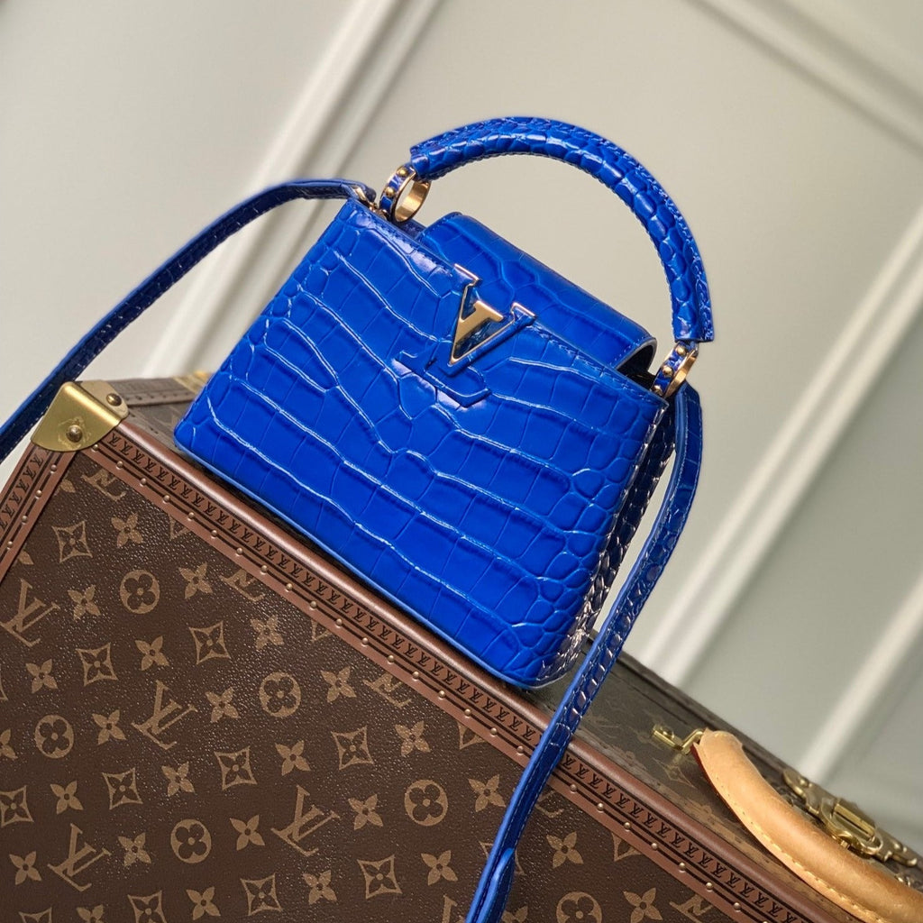 CAPUCINES MINI 21 CUIR DE VEAU EMBOSSÉ CROCODILE BLEU COBALT ACIER DORÉ