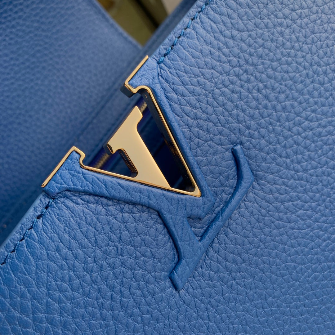 CAPUCINES MM 31,5 CUIR TAURILLON BLEU COBALT QUINCAILLERIE DORÉ