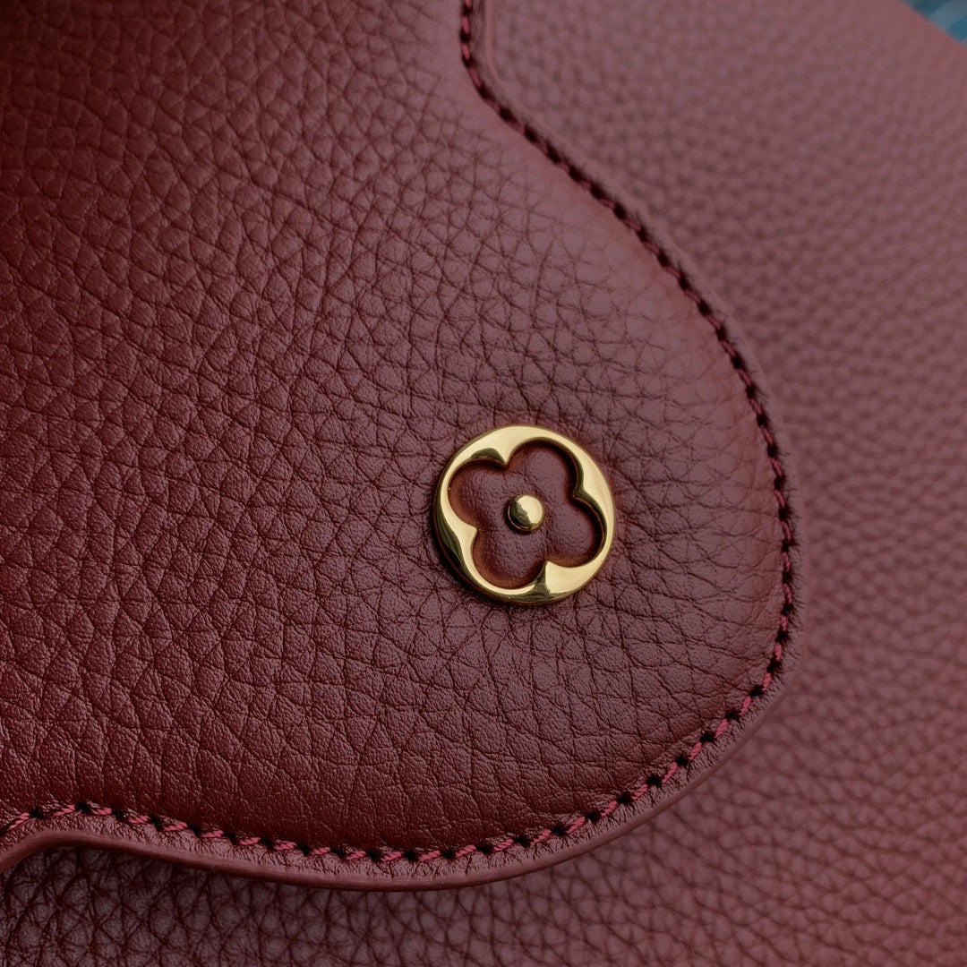 CAPUCINES BB 27 BORDEAUX TAURILLON NACRE QUINCAILLERIE DOREE