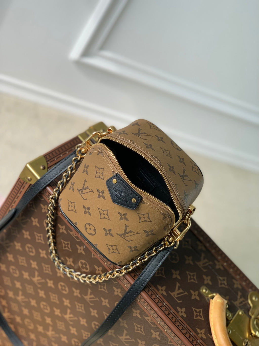 JUSTE AU CAS OÙ 13 CM TOILE MONOGRAMME BEIGE CUIR DE VEAU NOIR