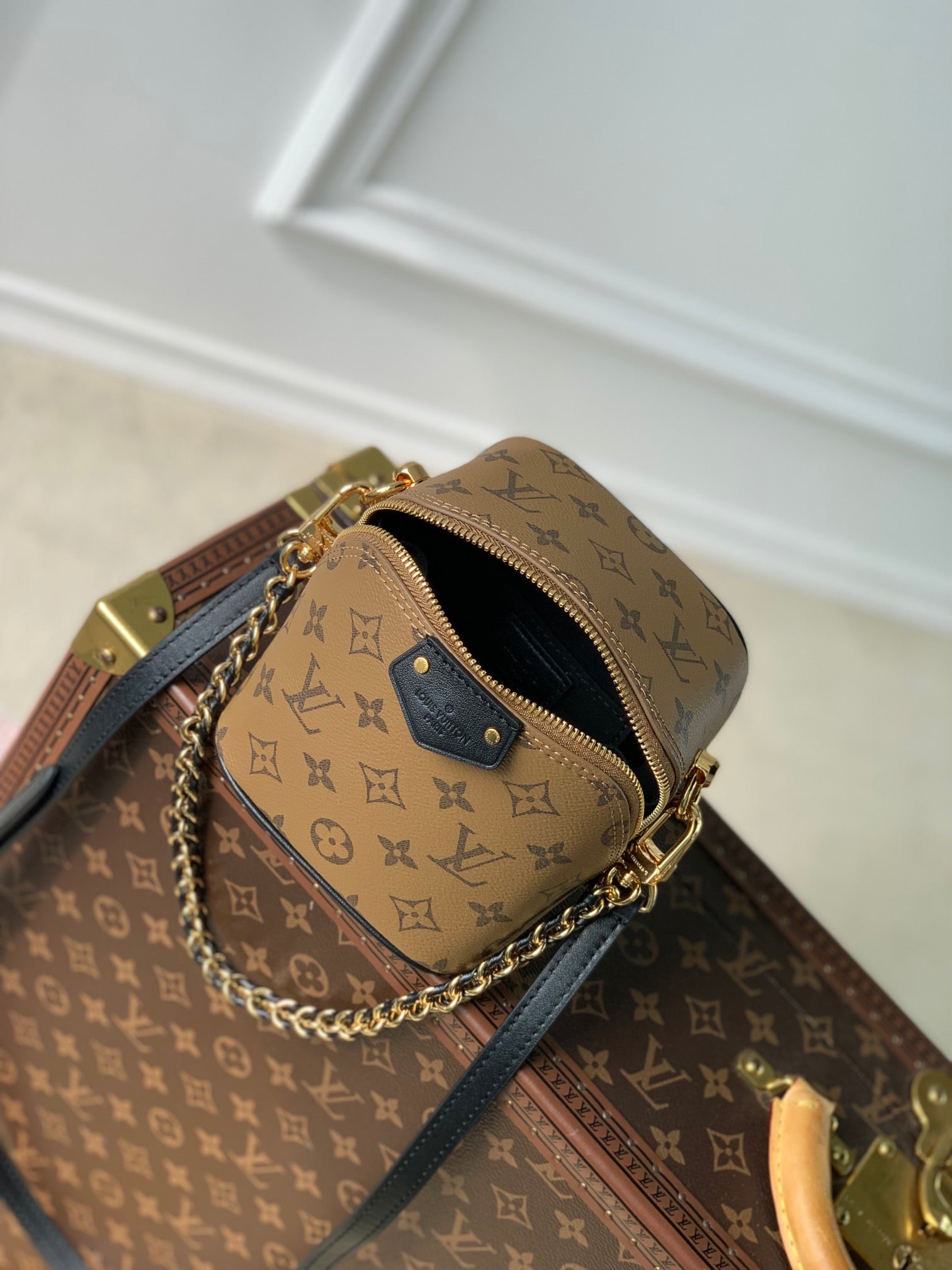 JUSTE AU CAS OÙ 13 CM TOILE MONOGRAMME BEIGE CUIR DE VEAU NOIR