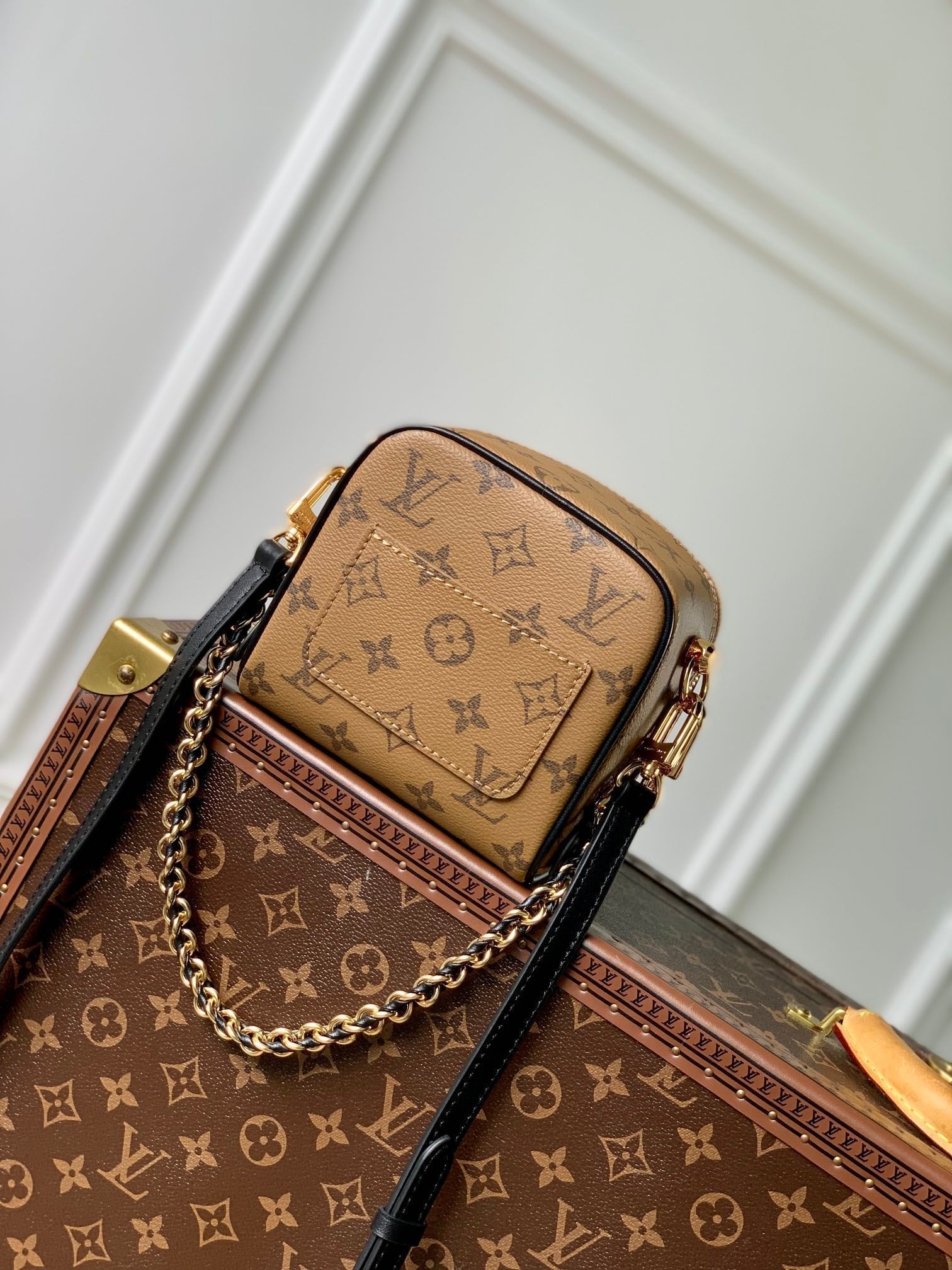 JUSTE AU CAS OÙ 13 CM TOILE MONOGRAMME BEIGE CUIR DE VEAU NOIR