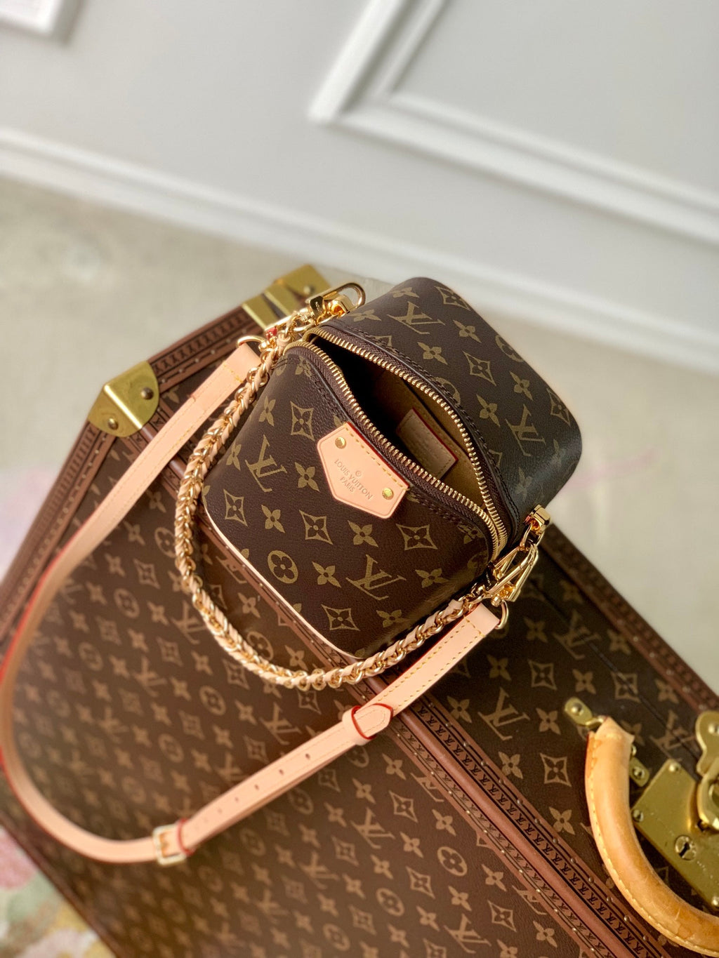 JUST IN CASE 13CM BLACK MONOGRAM CANVAS BEIGE CALFSKIN