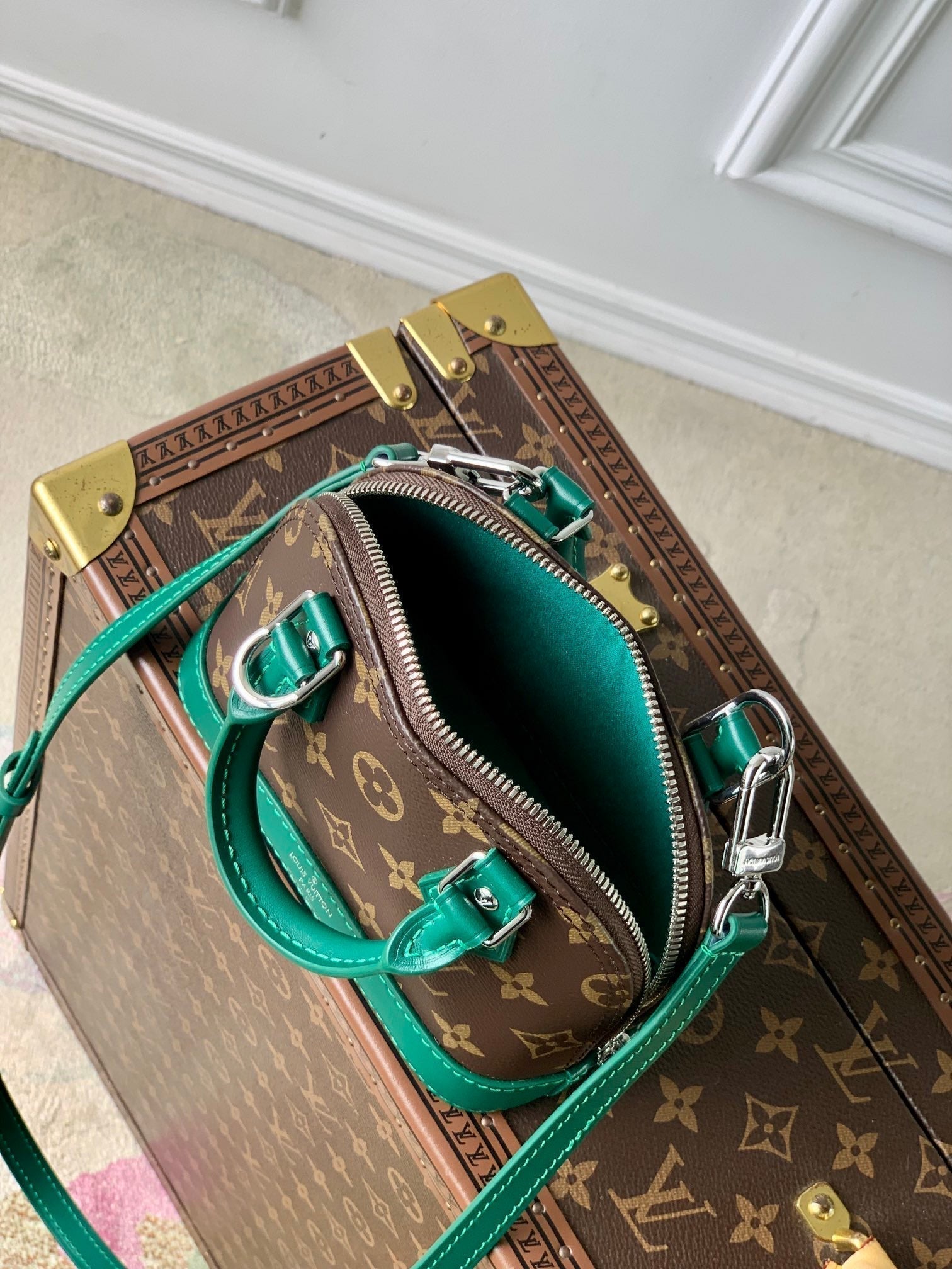 ALMA NANO 18 TOILE MONOGRAMME CUIR DE VEAU VERT FONCÉ 