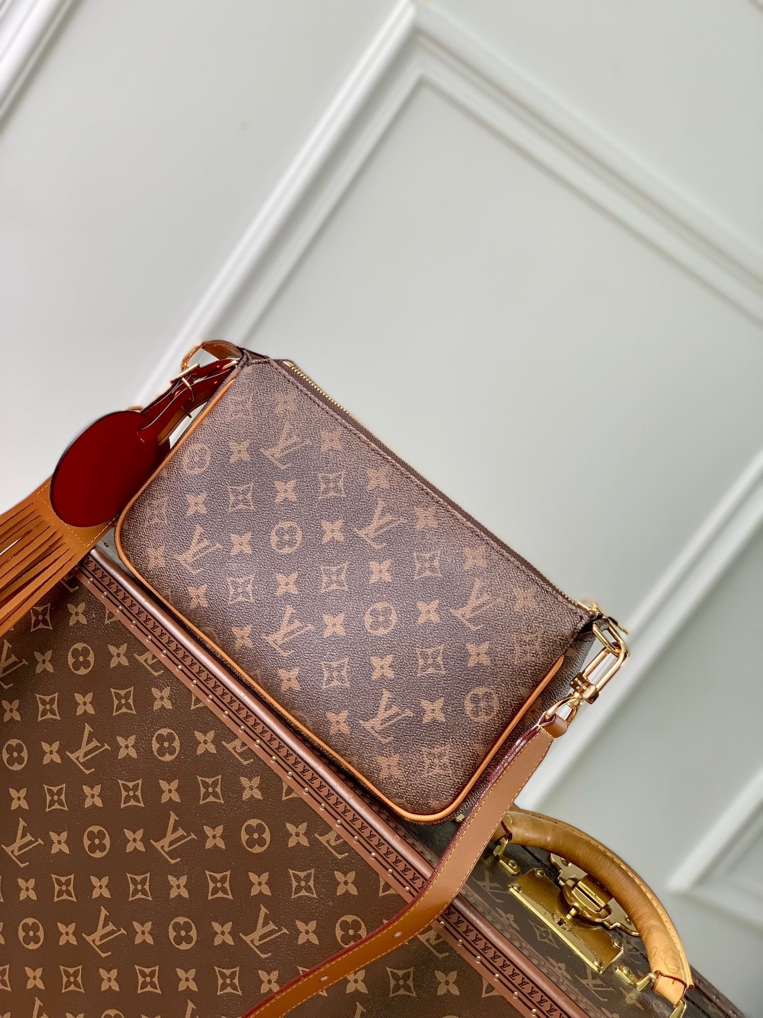 LV POCHETTE ACCESSOIRE XL MARRON MONOGRAMME