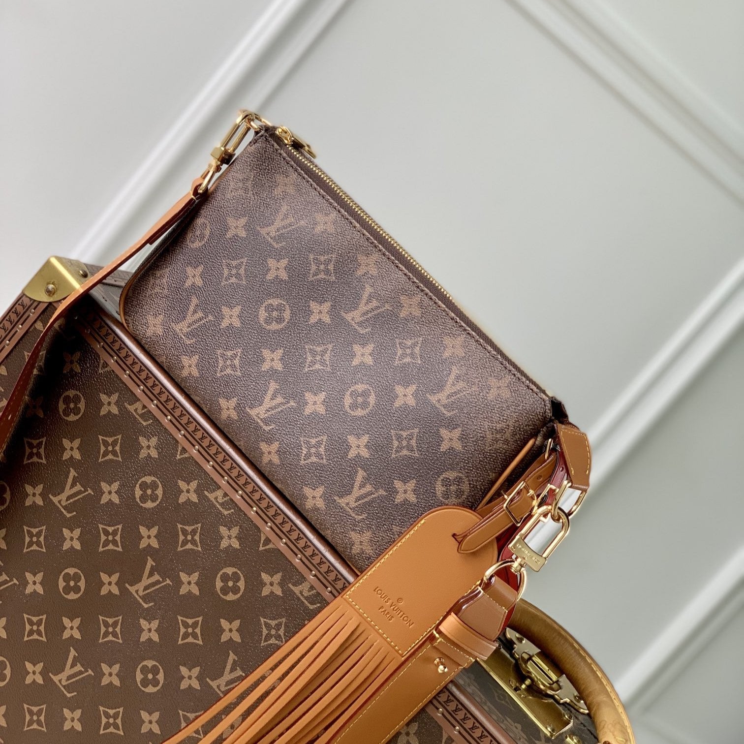 LV POCHETTE ACCESSOIRE XL MARRON MONOGRAMME