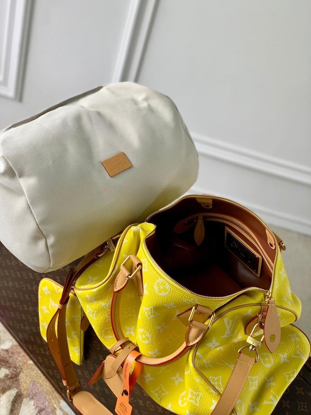 SPEEDY P9 BANDOULIÈRE 40CM CUIR DE VEAU JAUNE