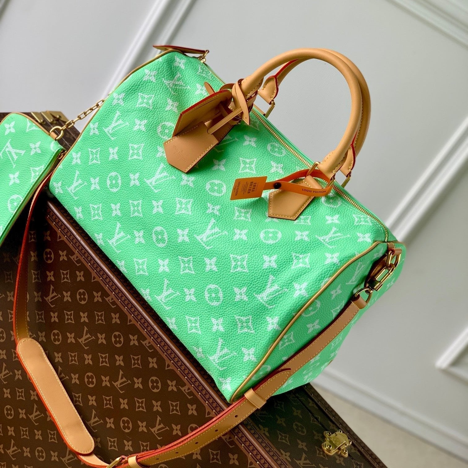 SPEEDY P9 BANDOULIÈRE 40CM CUIR DE VEAU VERT