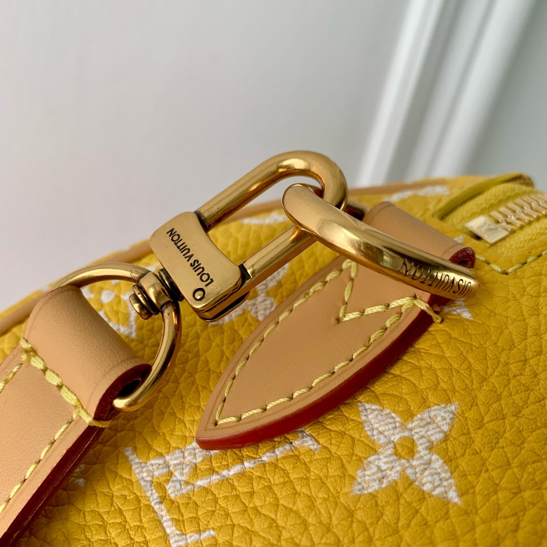SPEEDY P9 BANDOULIÈRE 18CM CUIR DE VEAU JAUNE