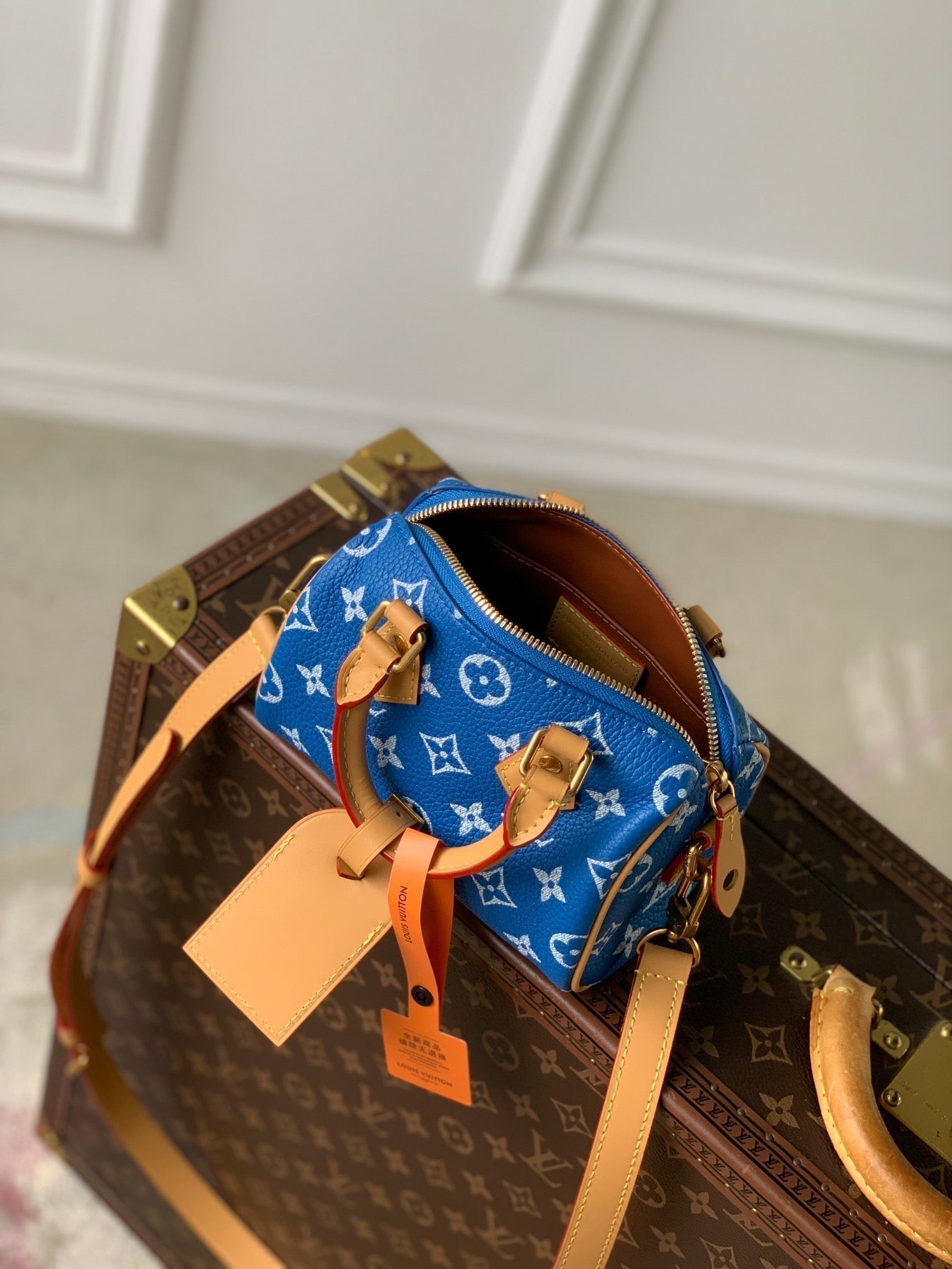 SPEEDY P9 BANDOULIÈRE 18CM CUIR DE VEAU BLEU