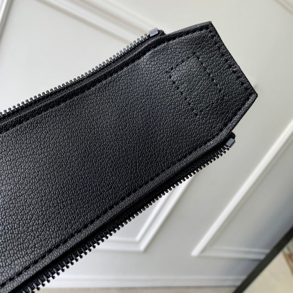 KIT DOPP 28 EN OMBRE MONOGRAMME NOIRE