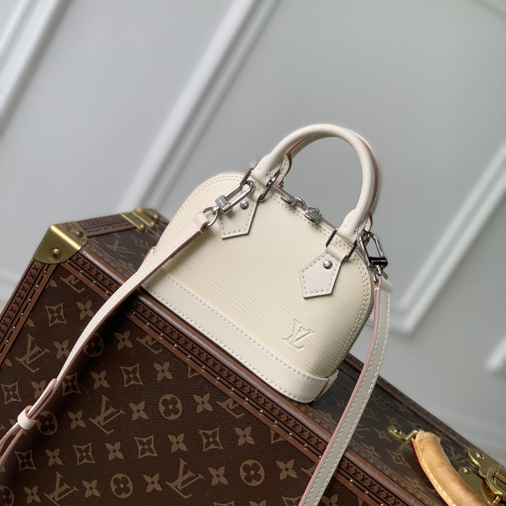 LV NANO ALMA 18 CREAM EPI LEATHER