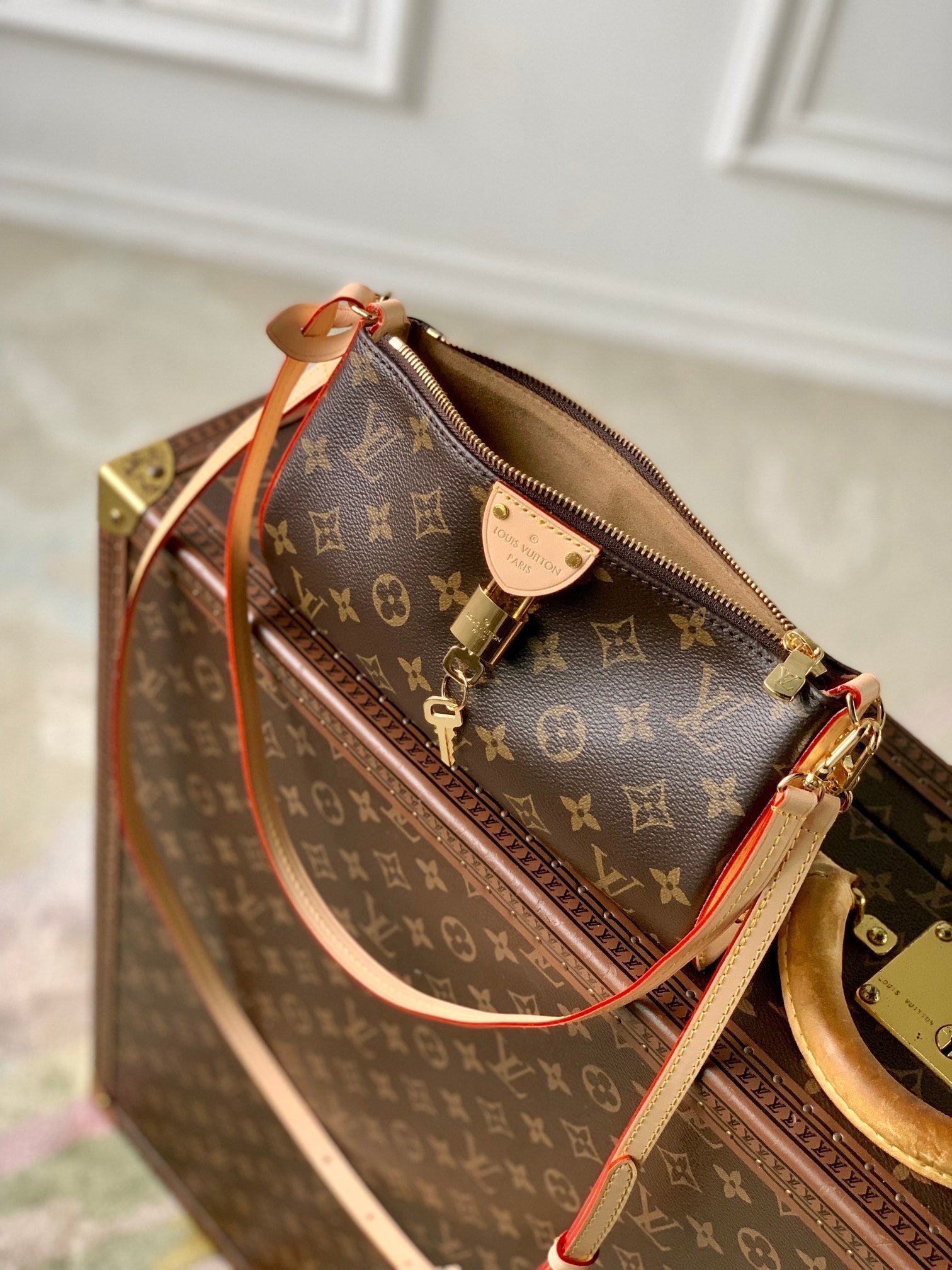 LV POCHETTE TIRETTE 22 MARRON MONOGRAMME